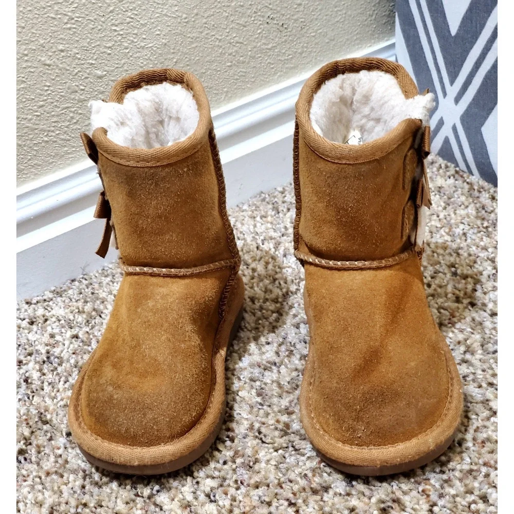 Koolaburra comfortable cozy